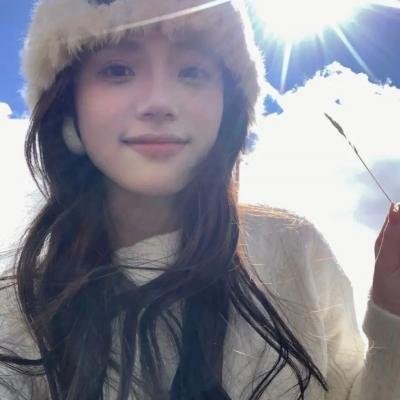 君有云